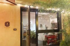 Interno Tre ristorante vegano di Reggio Emilia