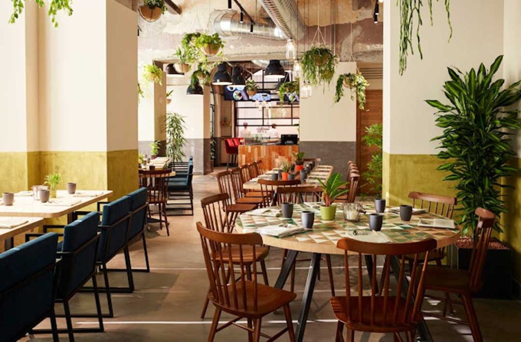 Interno di Soulgreen ristorante a Milano