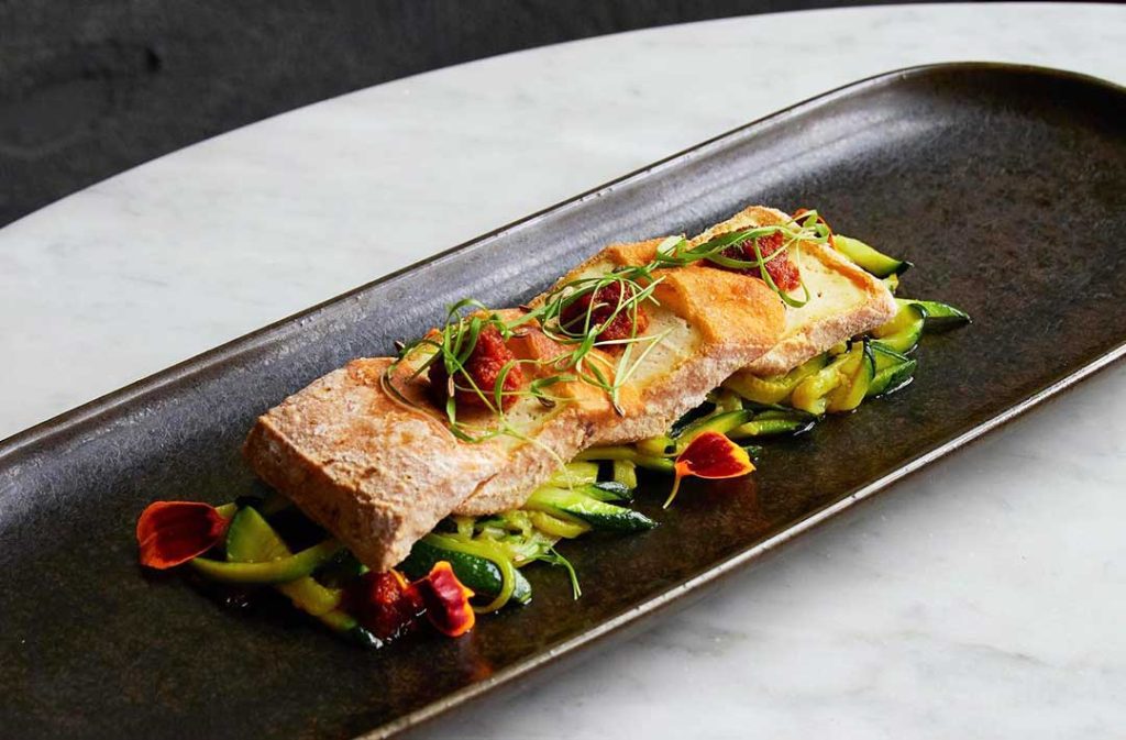 Tofu marinato servito da Soulgreen ristorante a Milano