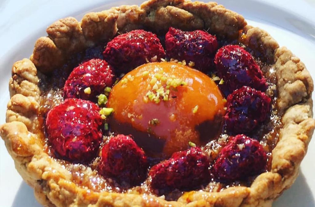 Tortino vegano servito a colazione da Il Melograno Nano a Barga