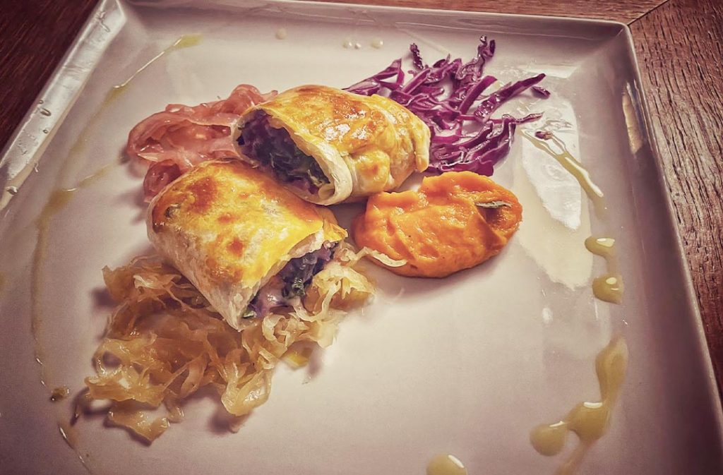 Involtini con verdure serviti da Ora Ristorante a Firenze