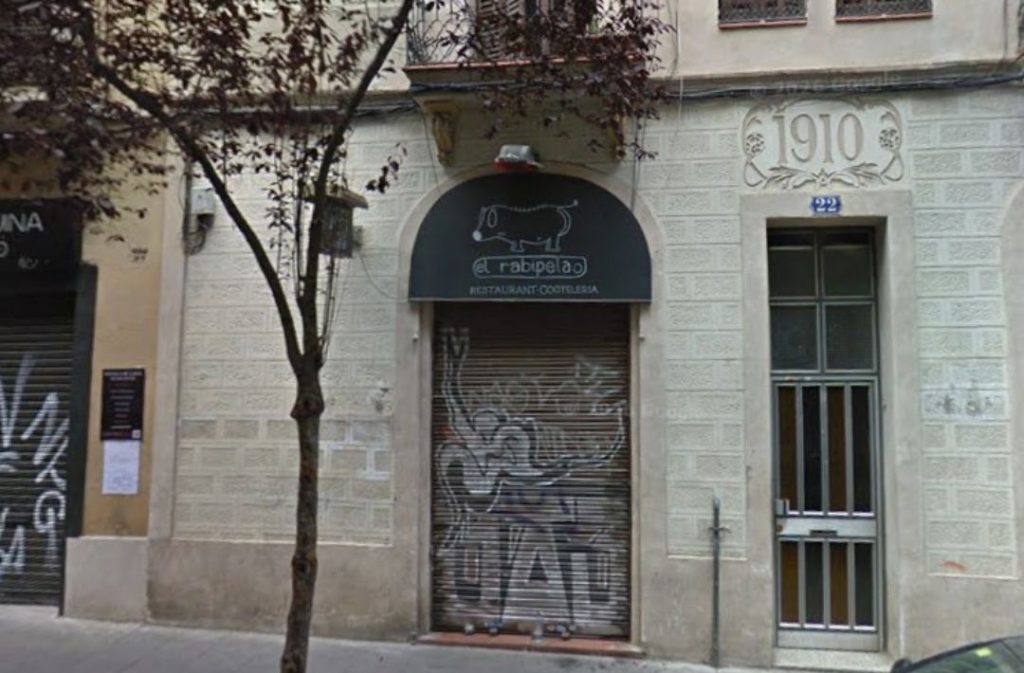 Esterno del ristorante El Rabipelao a Barcellona